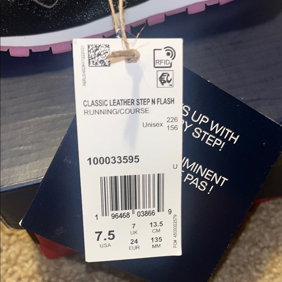 Reebok Black and Pink Sneakers with Cushioned Soles Light Up New in Box - Picture 2 of 5